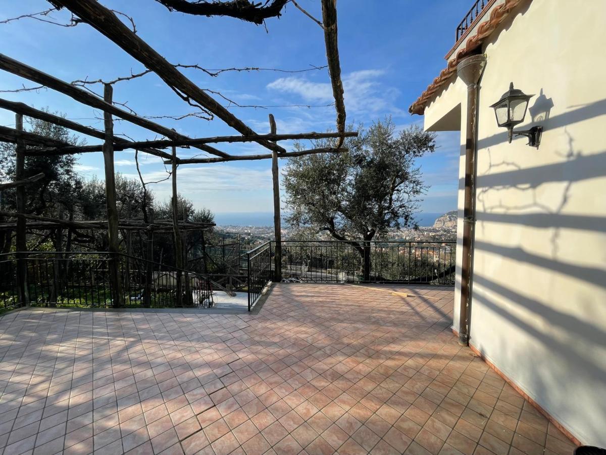 Sky View Villa Piano di Sorrento Exterior photo